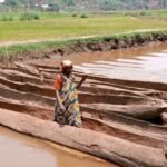 Le Transport Fluvial à Ngozi : Un Service Essentiel